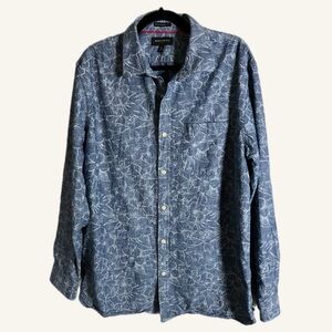 Banana Republic Denim Blue Shirt with White Floral Design Standard fit size XL